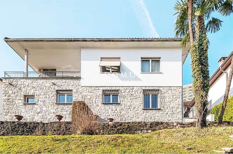 Villa vista lago e giardino (1)