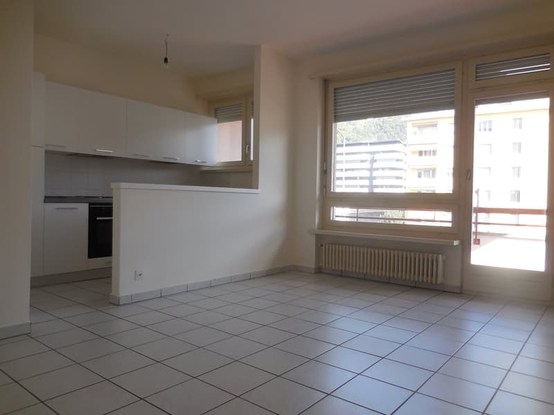 cucina aperta sul soggiorno
