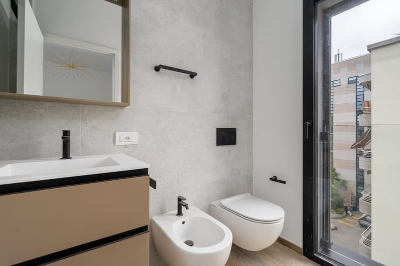 Vivi il nuovo! Elegante Appartamento CLIMATIZZATO nel Cuore di Lugano (12)