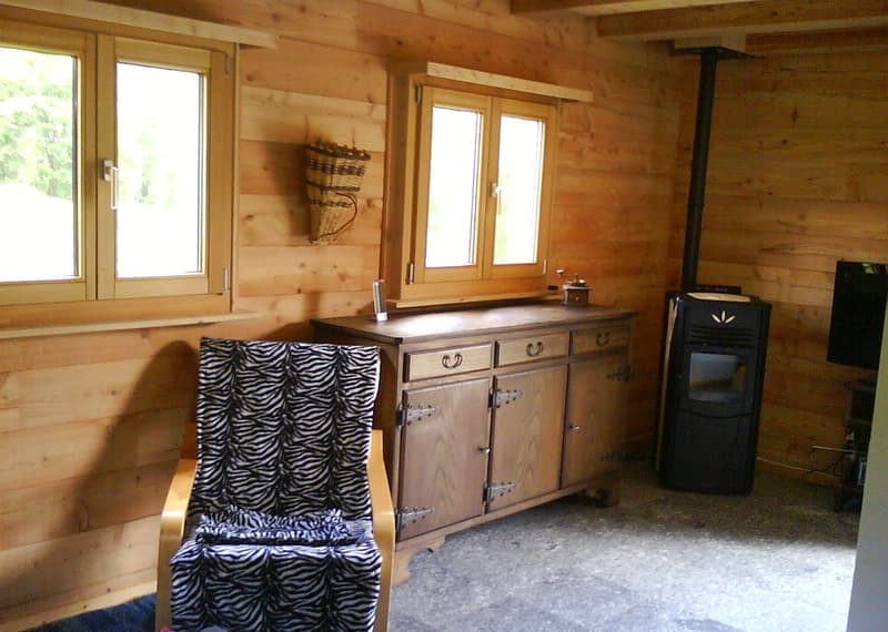 Chalet de bois fascinant avec vue sur les montagnes à Campo (Vallemaggia) (6)