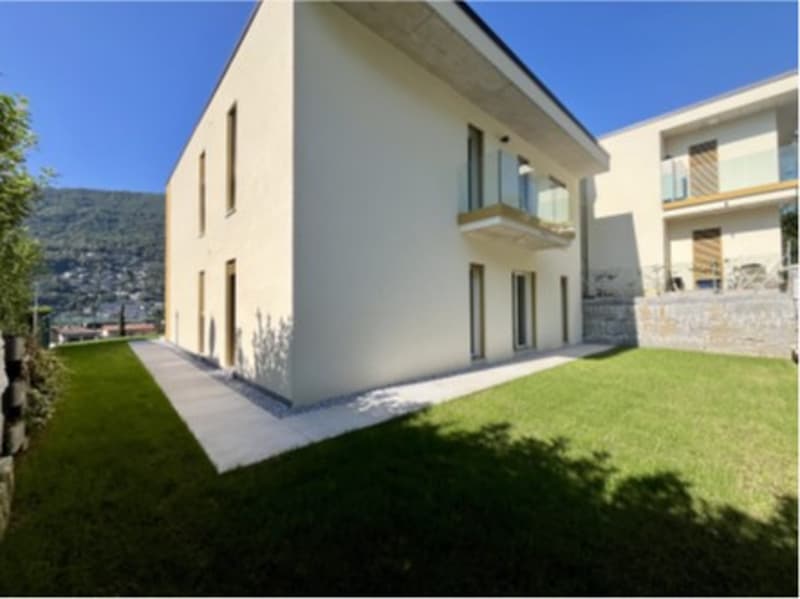 Großes 4.5-Zimmer-Wohnung mit Garten und Seeblick in Brusino Arsizio (3)