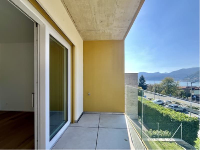 ATTICO 4.5 LOCALI CON TERRAZZE VISTA LAGO A BRUSINO ARSIZIO (3)