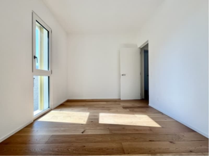 ATTICO 4.5 LOCALI CON TERRAZZE VISTA LAGO A BRUSINO ARSIZIO (10)