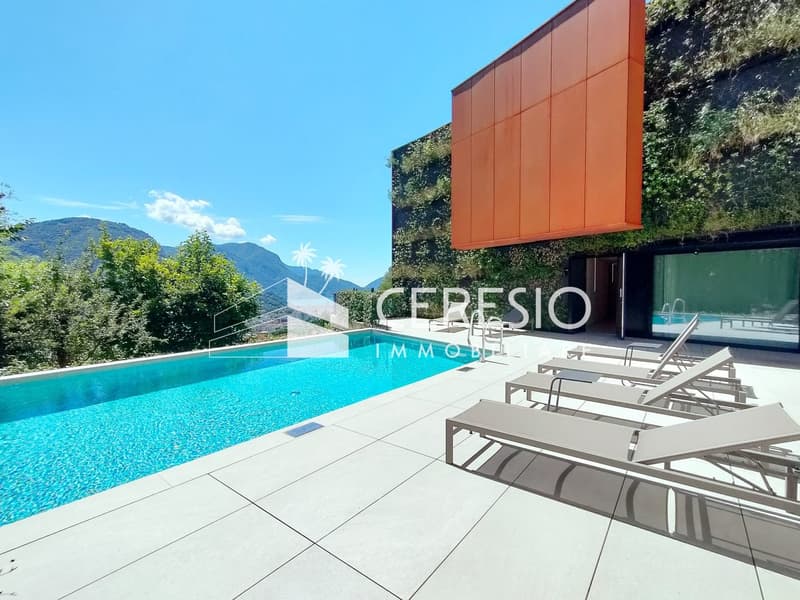 Splendido appartamento duplex 4.5 locali con piscina a Canobbio (1)