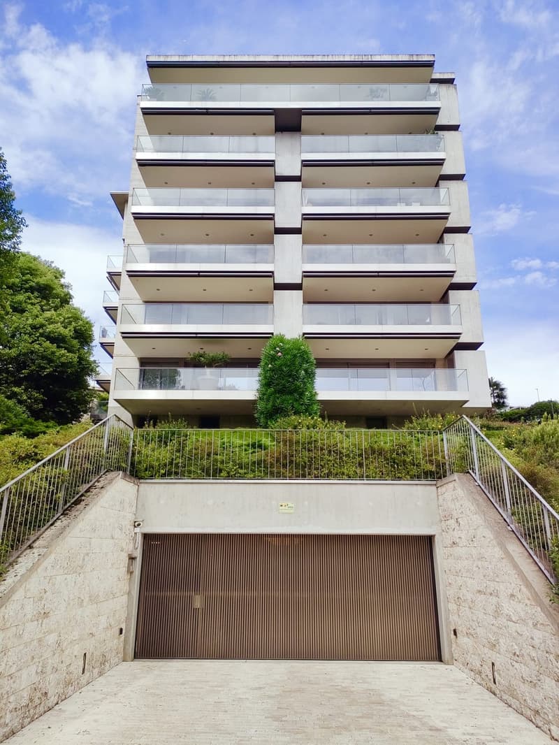 ELEGANTE APPARTAMENTO DI 4.5 LOCALI A POCHI PASSI DAL CENTRO (15)
