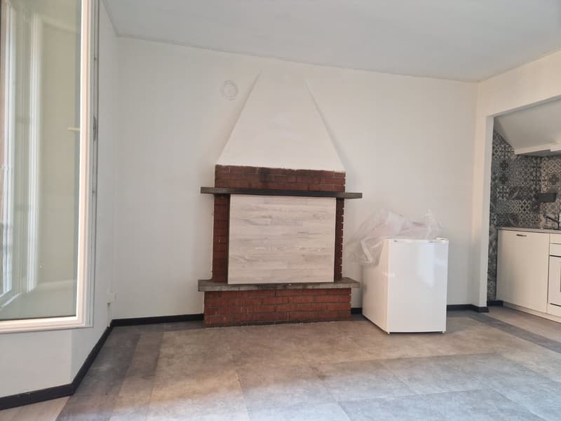Miete von 3-Raum-Wohnung in Tresa auf drei Etagen, sofort verfügbar (2)