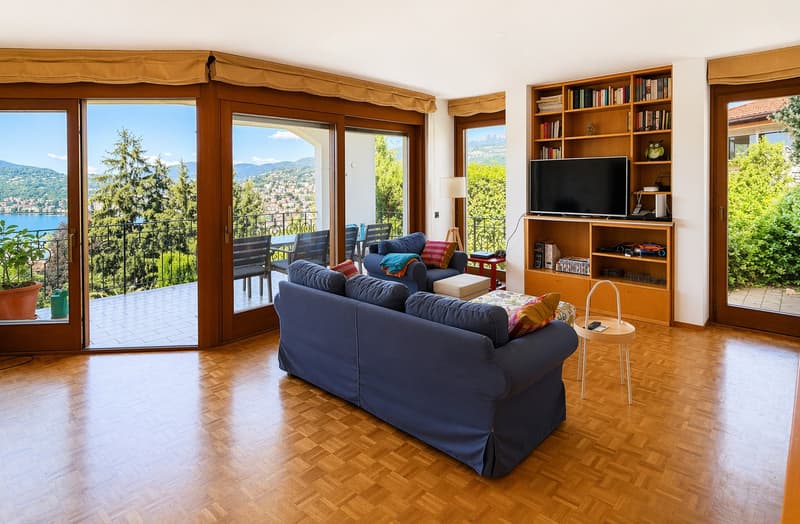 Appartamento 4.5 locali con vista aperta su lago e montagne (5)