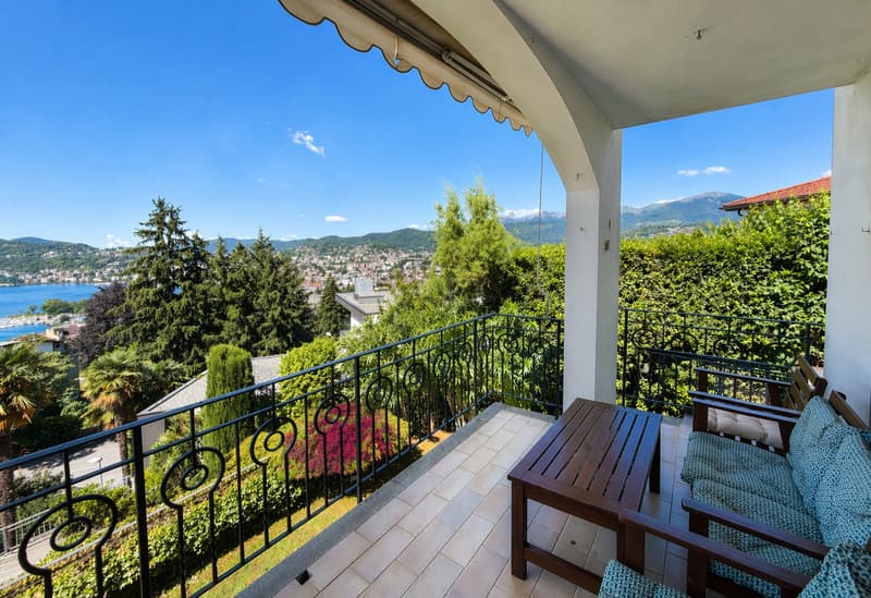 Appartamento 4.5 locali con vista aperta su lago e montagne (3)
