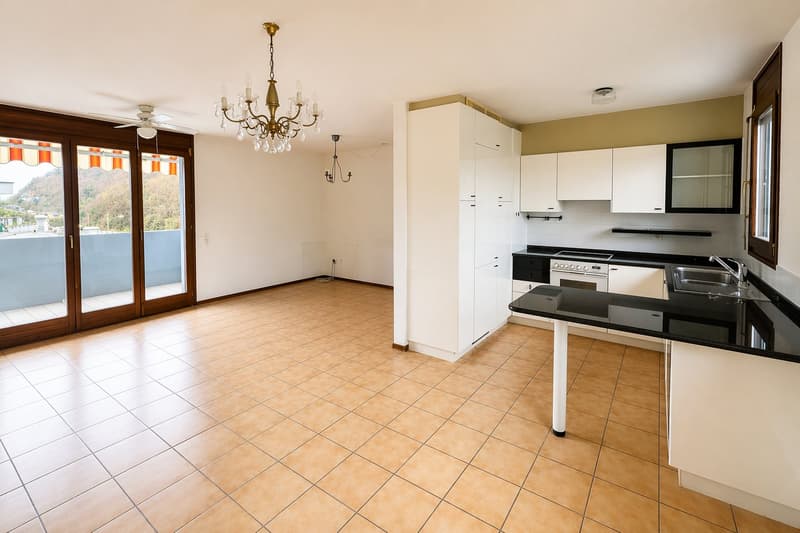 Ampio 4.5 locali, ideale anche come abitazione secondaria (5)