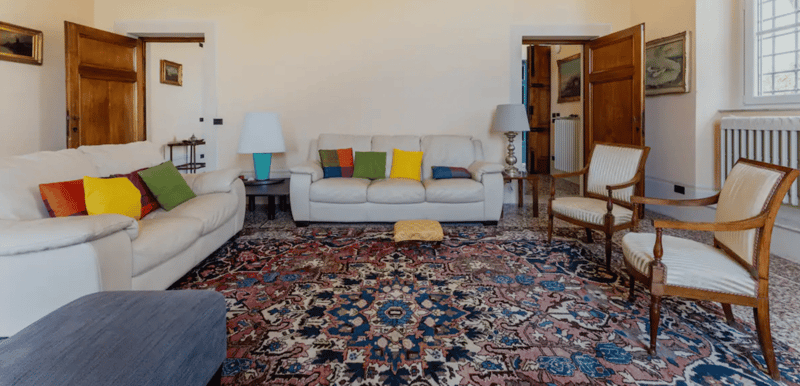TOSKANA – Historische Villa in Hügelzone, 4 km von Lucca entfernt + 3,3 Hektar Land mit Olivenhain und Weinberg (15)