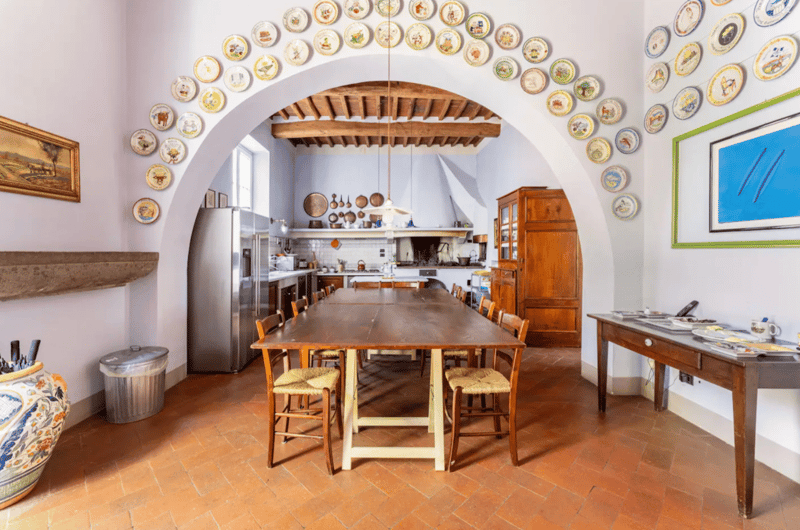 TOSKANA – Historische Villa in Hügelzone, 4 km von Lucca entfernt + 3,3 Hektar Land mit Olivenhain und Weinberg (6)