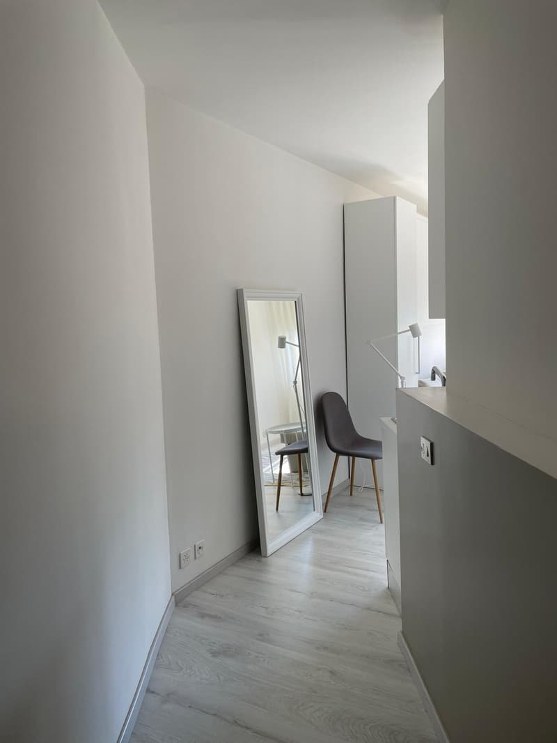 LUGANO – CASTAGNOLA – Modern studio for sale, partial lake view, in residential area (5)