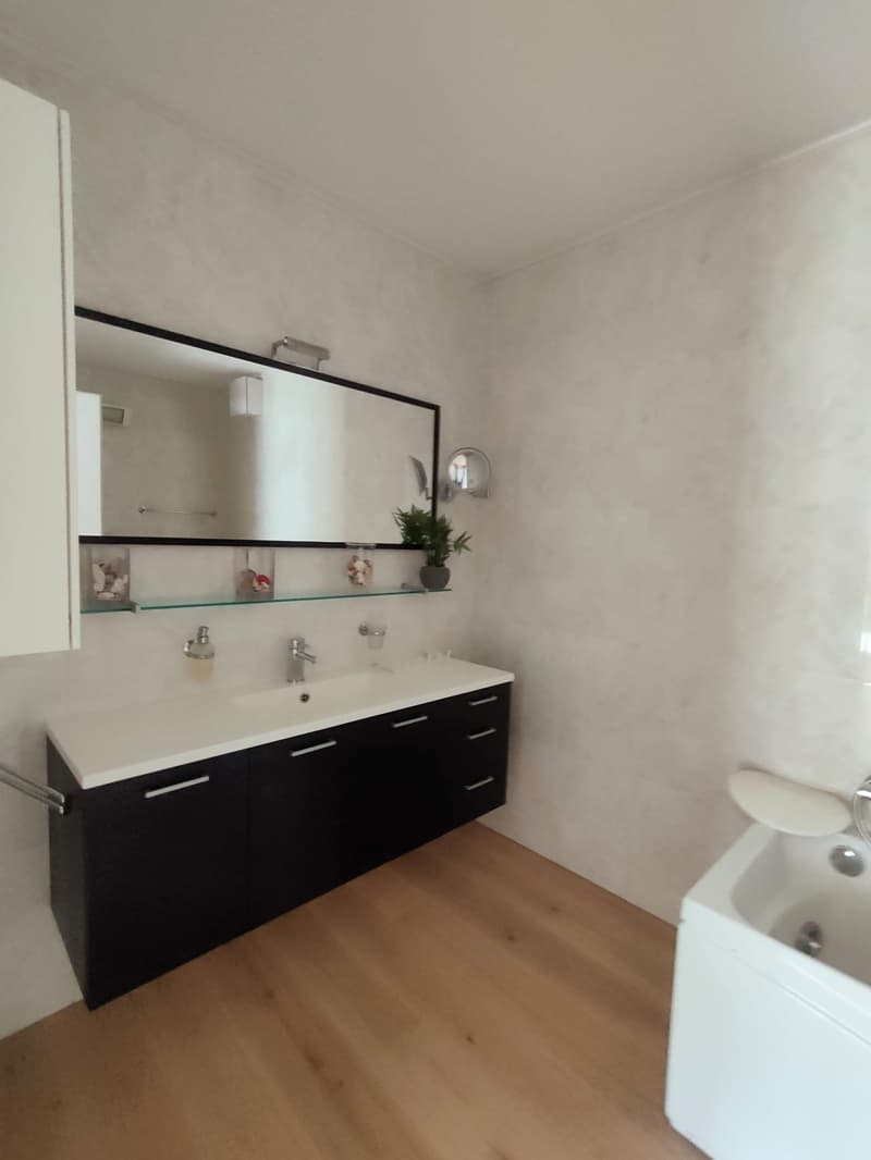 Bissone - Appartement exclusif avec jardin et vue à couper le souffle sur le lac de Lugano (14)