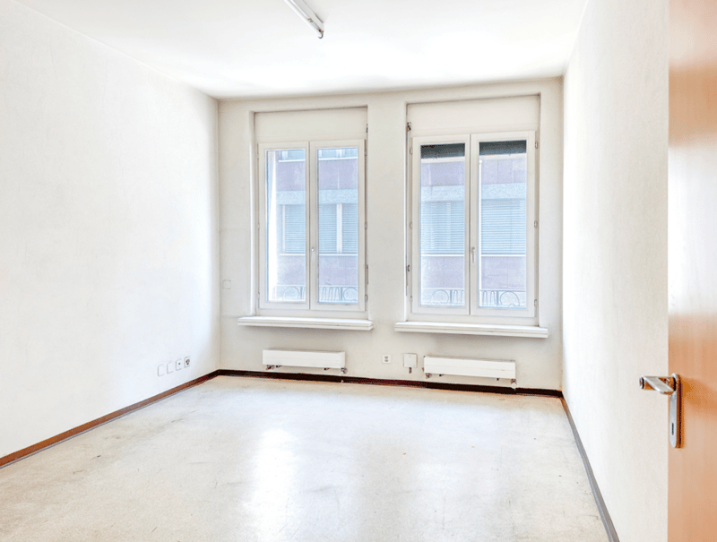 LUGANO ZENTRUM – Prestigöser Gewerberaum mit großer Auslage und außergewöhnlicher Sichtbarkeit (5)