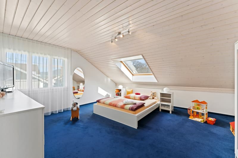 Exklusive 5½-Zimmer-Dachwohnung mit Lift direkt in die Wohnung (7)