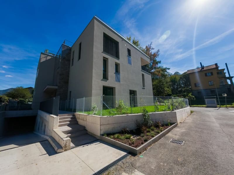 Elegante appartamento di nuova costruzione con terrazza in vendita a Lugano (10)