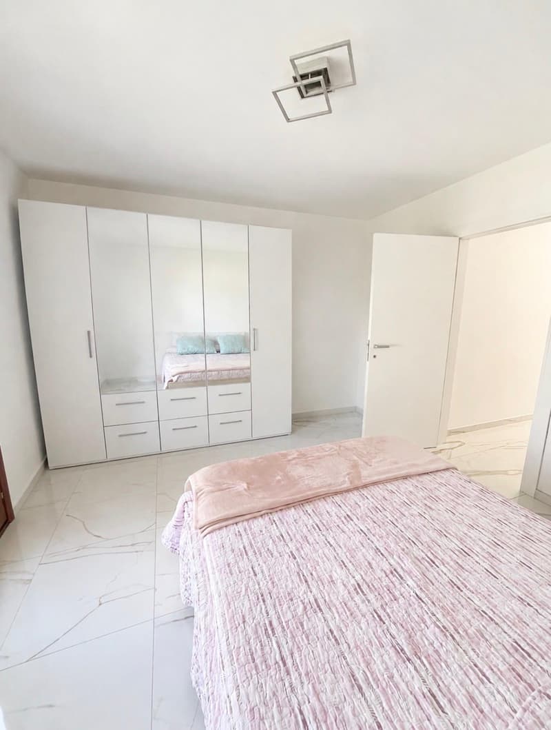 Elegante 4.5 locali con vista lago (14)