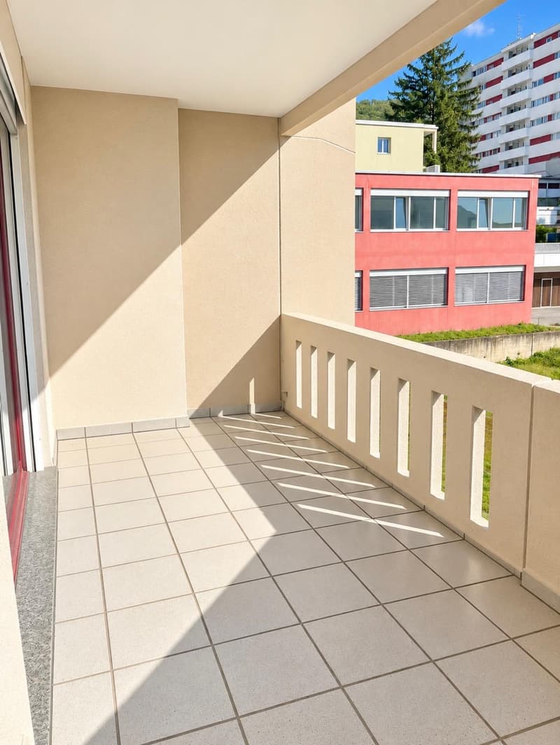 Elegante appartamento di 3,5 locali in vendita a Vezia con terrazze (7)