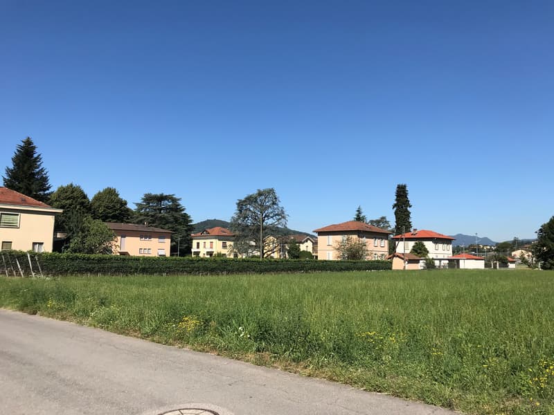 Terreno edificabile di facile accesso (5)