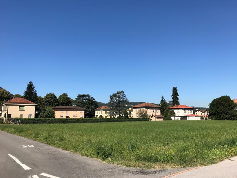 Terreno edificabile di facile accesso (8)