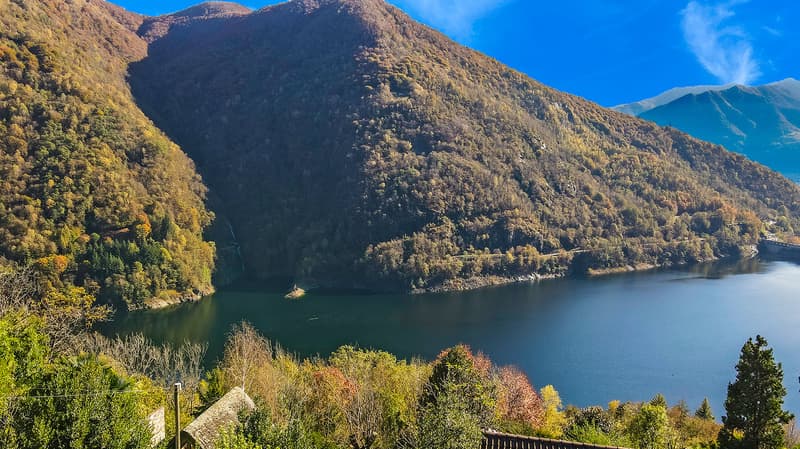Terreno edificabile vista lago -  Bauland mit Seeblick (2)