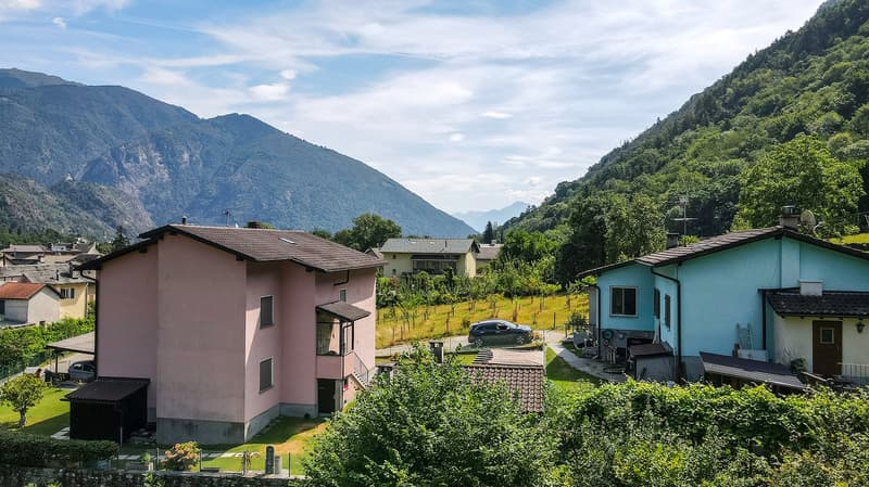 Centovalli, terrain constructible dans un quartier résidentiel (8)