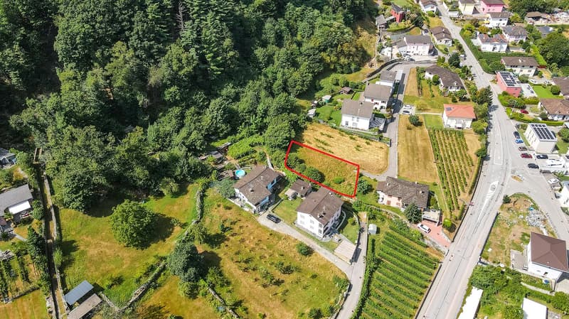 Centovalli, terrain constructible dans un quartier résidentiel (10)