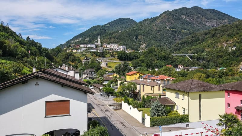 Centovalli, Baugrundstück in Wohngebiet. (9)