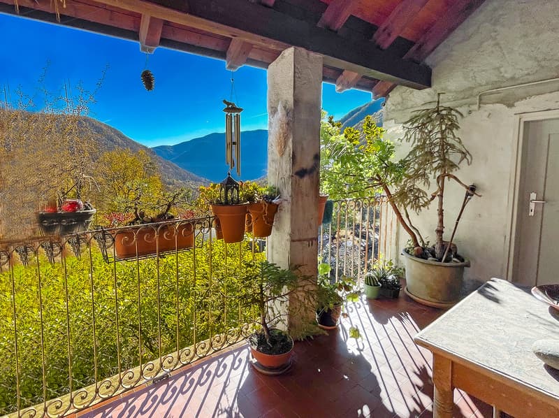Casa Tipica Ticinese con giardino - Typisches Tessiner Haus mit Garten (2)