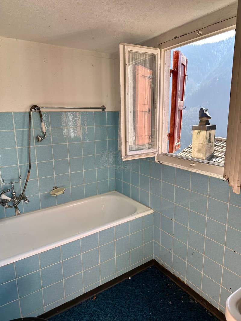 Zwei Wohnungen in Dreifamilienhaus - Due appartamenti in casa trifamiliare (19)