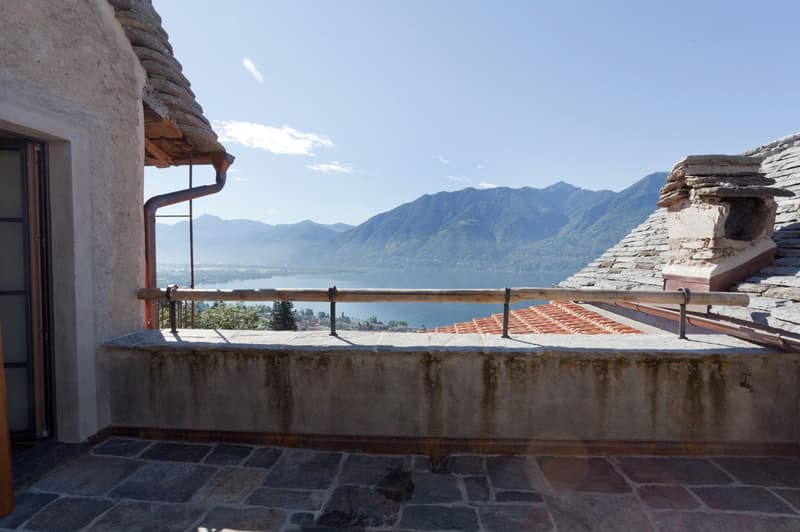 Propriété enchantante à Paradieswinkel sur le lac Majeur (22)