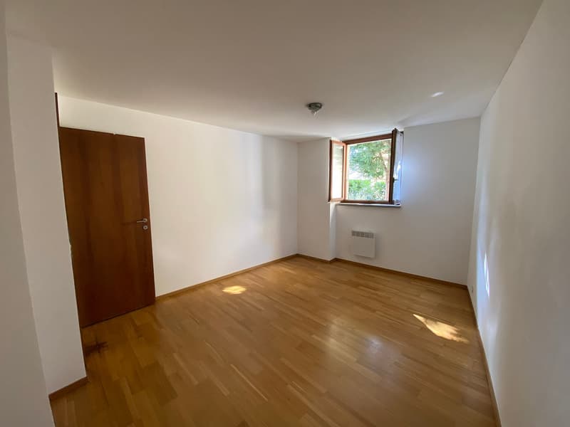 empty room, hardwood floor, white walls, window, door