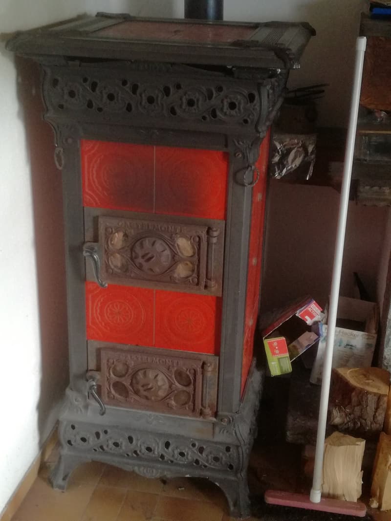 Haus zum renovieren in Monte Brè (12)