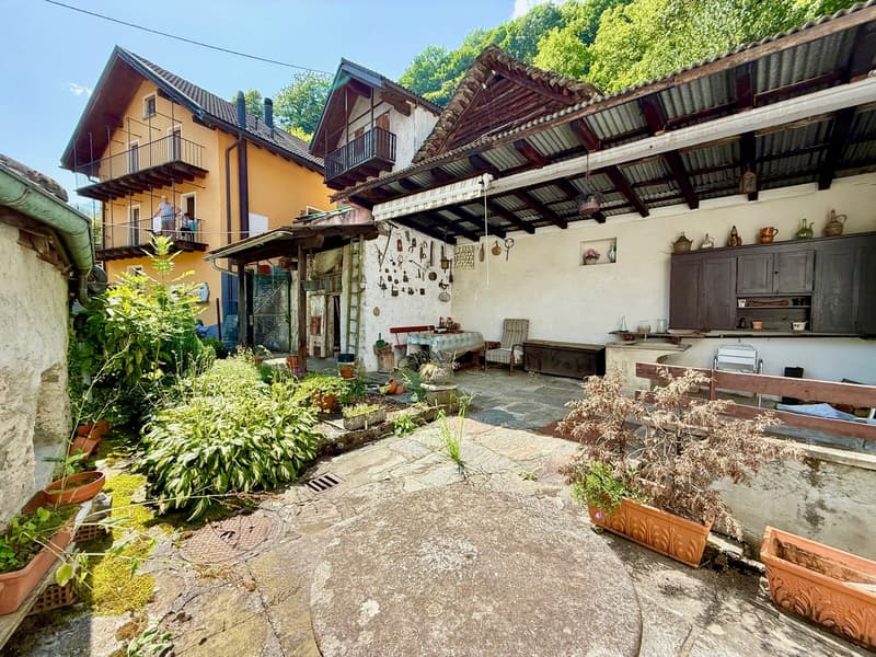 grande Casa ticinese - Tessinerhaus mit Garten (16)