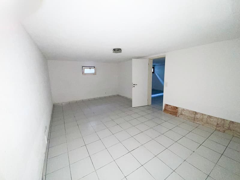 Casa unifamiliare con piscina a Minusio / Villetta mit Pool (30)