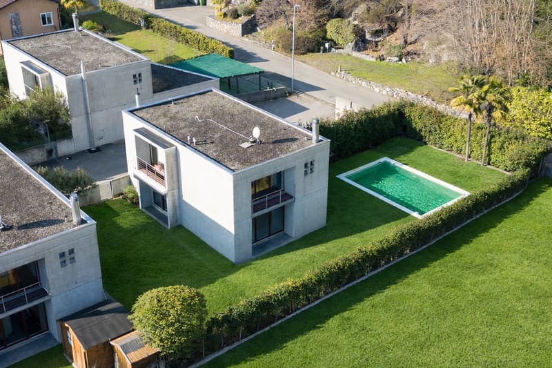 Casa unifamiliare con piscina a Minusio / Villetta mit Pool (1)