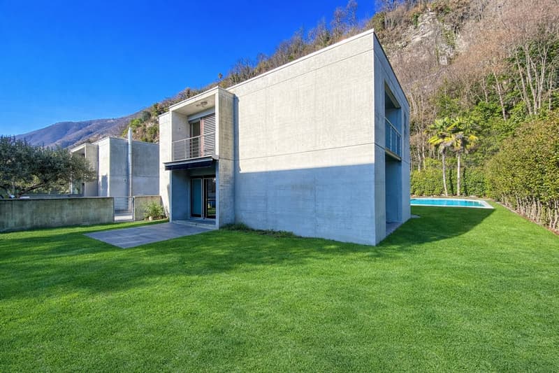 Casa unifamiliare con piscina a Minusio / Villetta mit Pool (25)