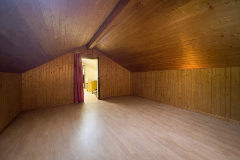 Casa di campagna esclusiva con 2.500 m² di terreno a Maggia (22)