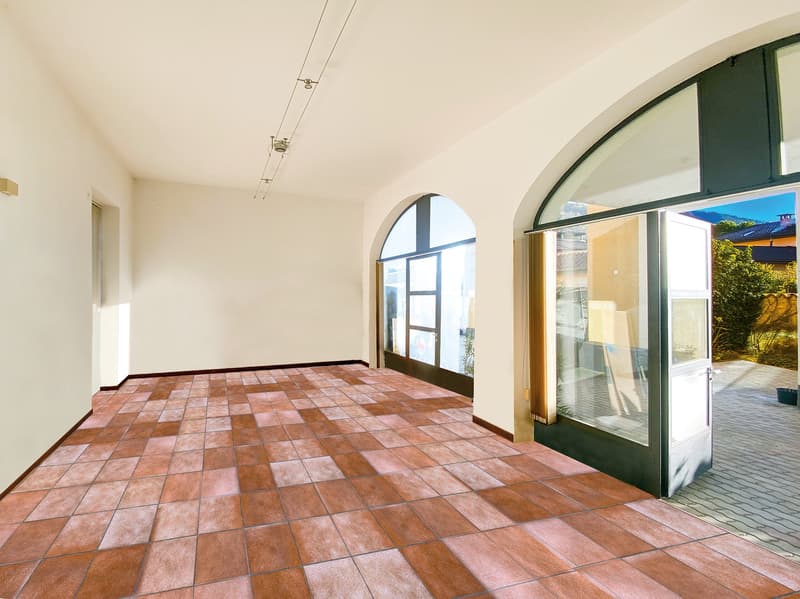 Grande Casa  di 10 locali con appartamento e locali a reddito (28)