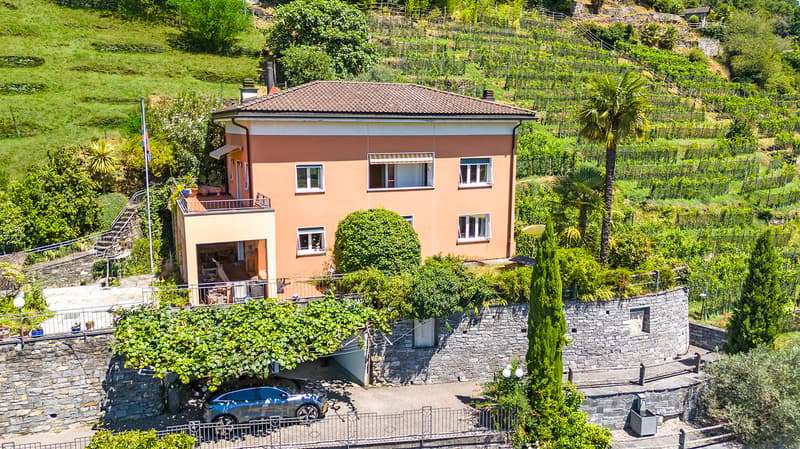 Traumhafte Villa in der Natur mit atemberaubendem Panoramablick (4)