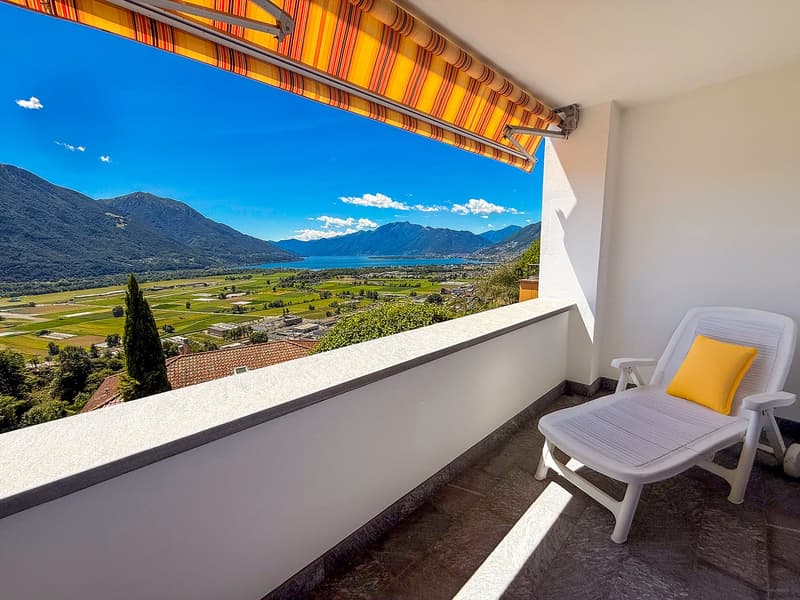 Zweitwohnsitz , Lago Maggiore, Tessin: Anwesen mit atemberaubendem Seeblick (24)