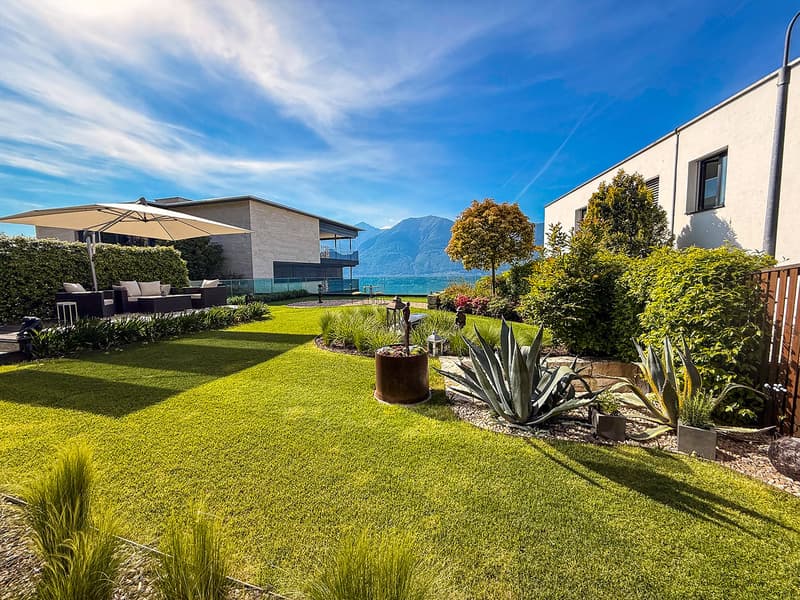 Appartamento 3.5 locali con giardino e vista panoramica sul lago (9)