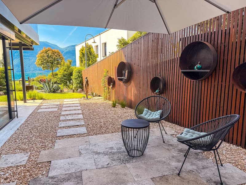 Appartamento 3.5 locali con giardino e vista panoramica sul lago (5)