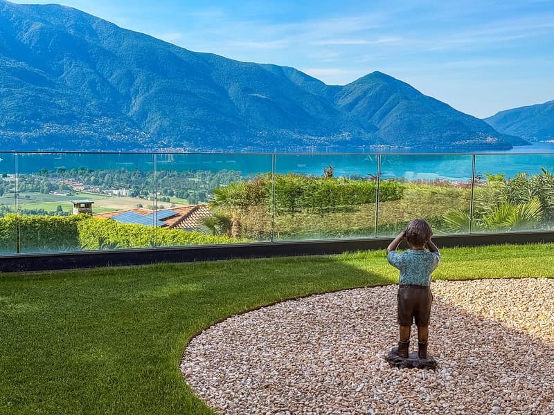 Appartamento 3.5 locali con giardino e vista panoramica sul lago (2)