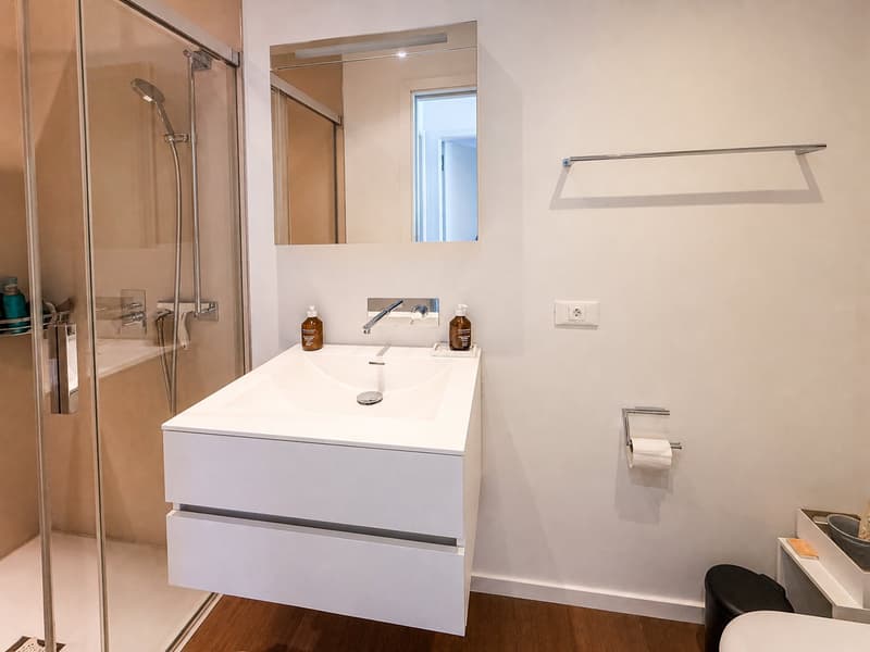 Appartamento 3.5 locali con giardino e vista panoramica sul lago (24)