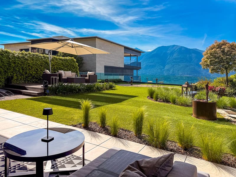 Appartamento 3.5 locali con giardino e vista panoramica sul lago (17)