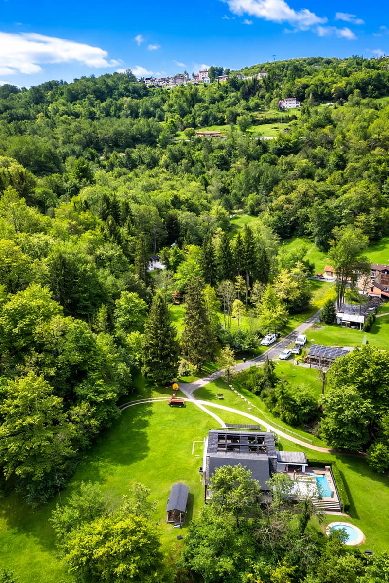Zweitwohnsitz! Casa nel bosco rinnovata (6)