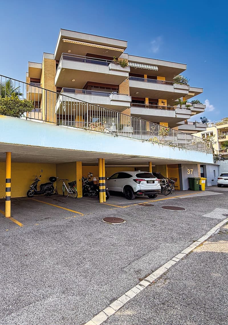 Comodo appartamento di 4.5 locali in zona tranquilla e residenziale a Losone (14)