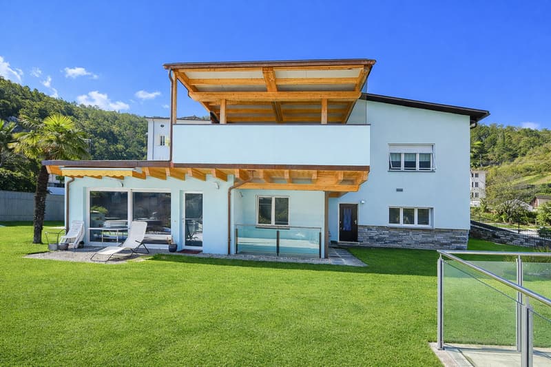 Maison mitoyenne de 7 pièces avec vue panoramique à Acquarossa (2)
