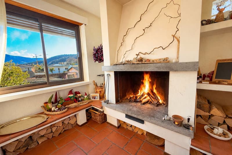 Haus mit zwei Wohnungen und schönem Garten (8)